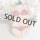 画像: ビキニのポーチ（英字レッド）　完成品
