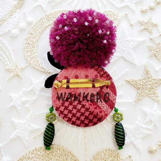 画像: お団子ヘアゆとちゃん(パープルヘア・グリーンのイアリング)・完成品