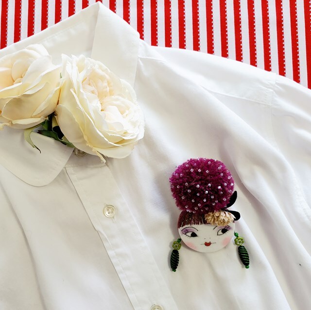 画像: お団子ヘアゆとちゃん(パープルヘア・グリーンのイアリング)・完成品