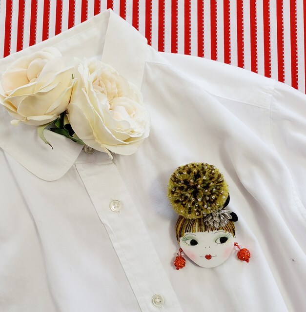 画像: お団子ヘア大人ゆとちゃん(グリーンヘア・オレンジイアリング)・完成品