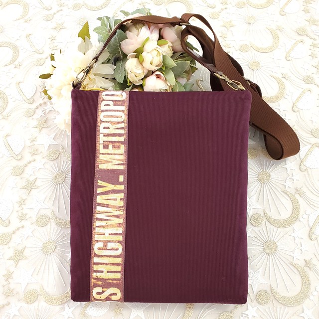 画像: とらきちのポシェット(パープル) 完成品