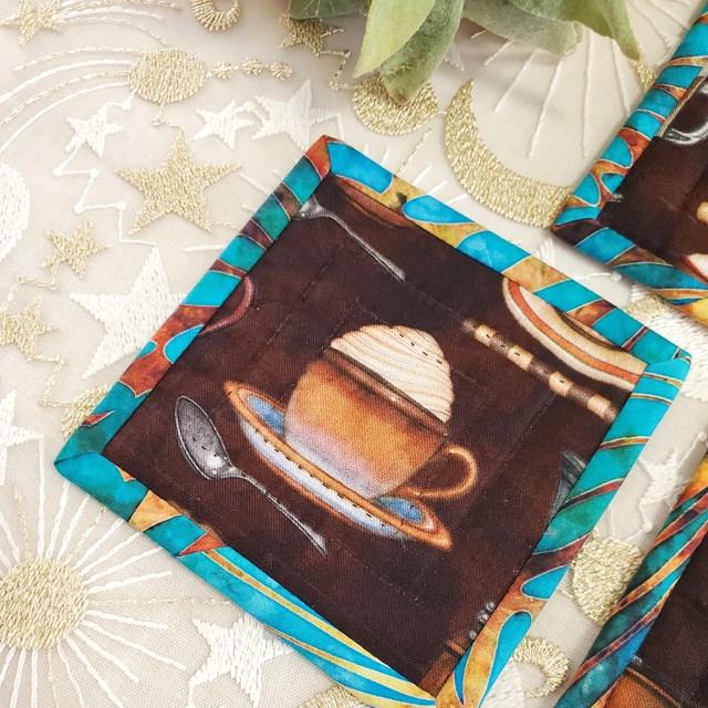 画像: キット見本・四角いコースター