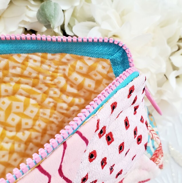 画像: 古布のポーチ(ピンク)完成品