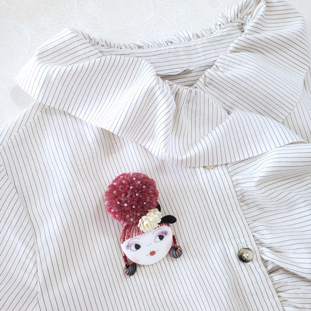 画像: お団子ヘアゆとちゃん（ぶどう色ヘア・マーフルカラーのイアリング）・完成品