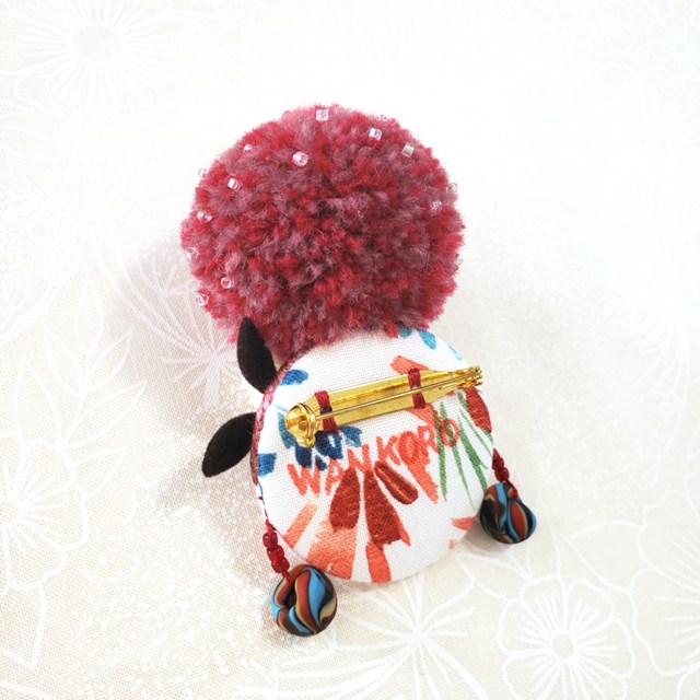 画像: お団子ヘアゆとちゃん（ぶどう色ヘア・マーフルカラーのイアリング）・完成品