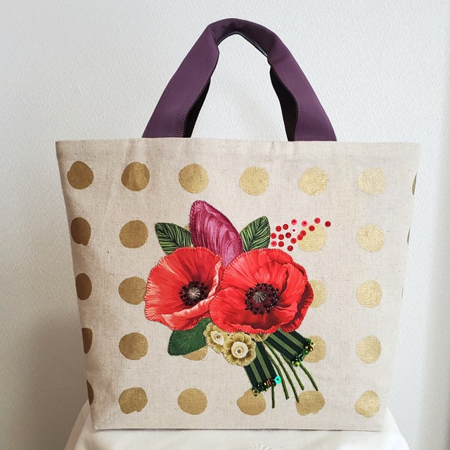 画像: ハチワレにゃんこのバッグ完成品
