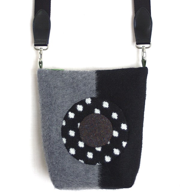 画像1: 大きなドットのポシェット（グレー）